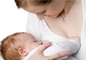 Молозиво при беременности: нормальное явление или повод обратиться к врачу?