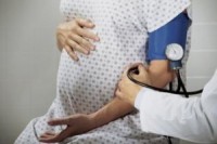 Красная смородина при беременности: полезные свойства и несложные рецепты